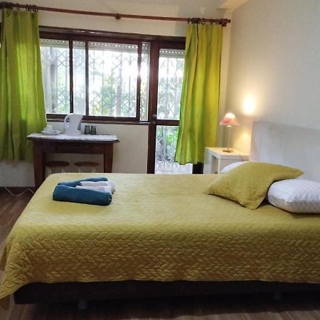 Quarto 2 Com Banheiro Privado Lägenhet OOporto Exteriör bild