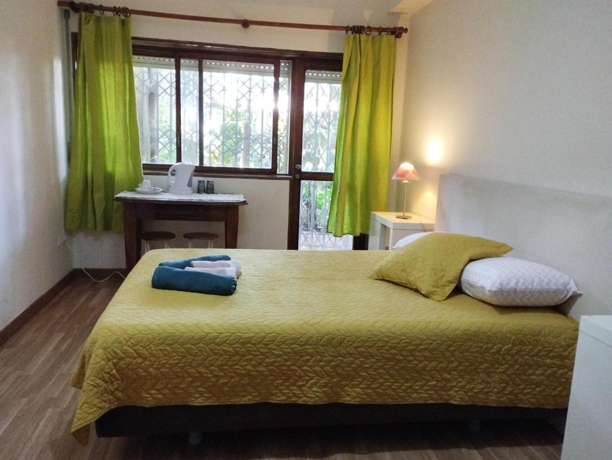 Quarto 2 Com Banheiro Privado Lägenhet OOporto Exteriör bild
